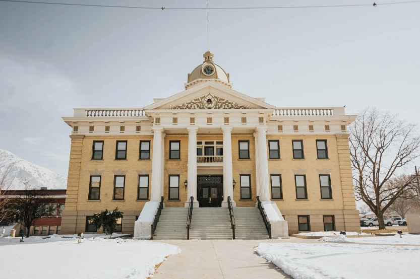 Courthouse Wedding + Portraits - FULL Payment